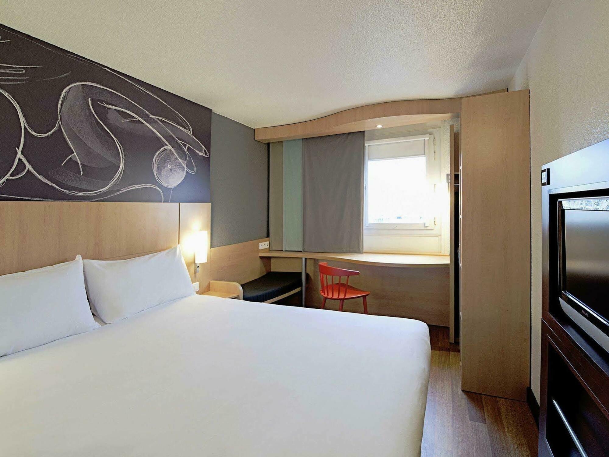 Ibis Paris Gare Du Nord Chateau Landon 10Eme Экстерьер фото